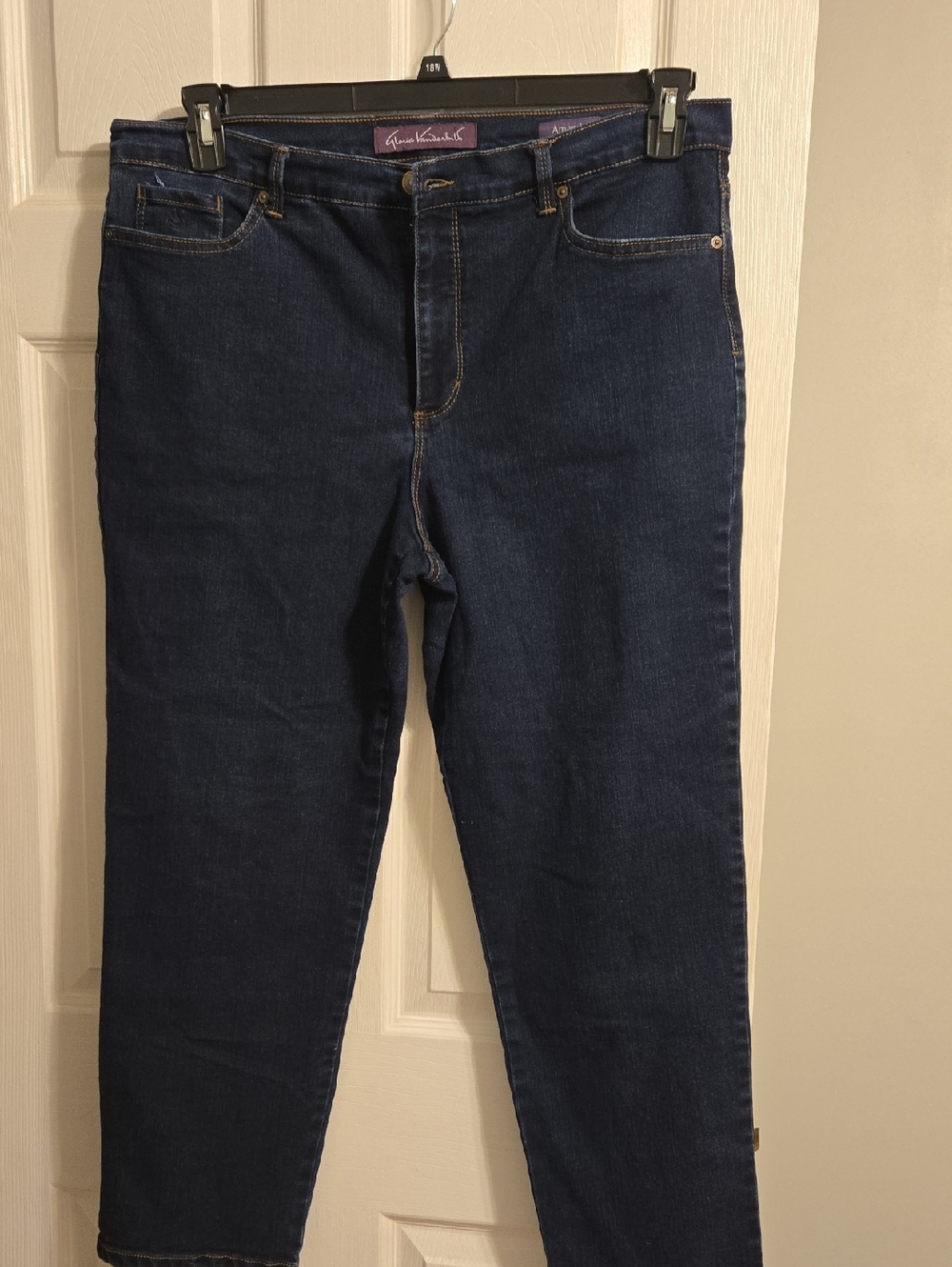 Gloria Vanderbilt Slim Straight Women's Jeans in Dark Blue